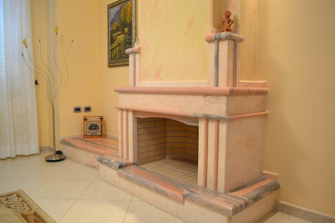 Penthouse 4 Bedrooms Apartment Vlorë Exteriör bild