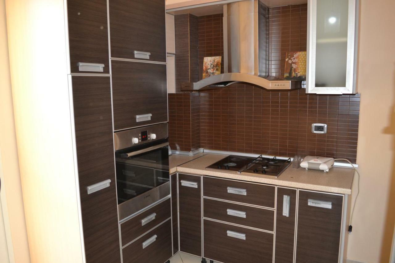Penthouse 4 Bedrooms Apartment Vlorë Exteriör bild