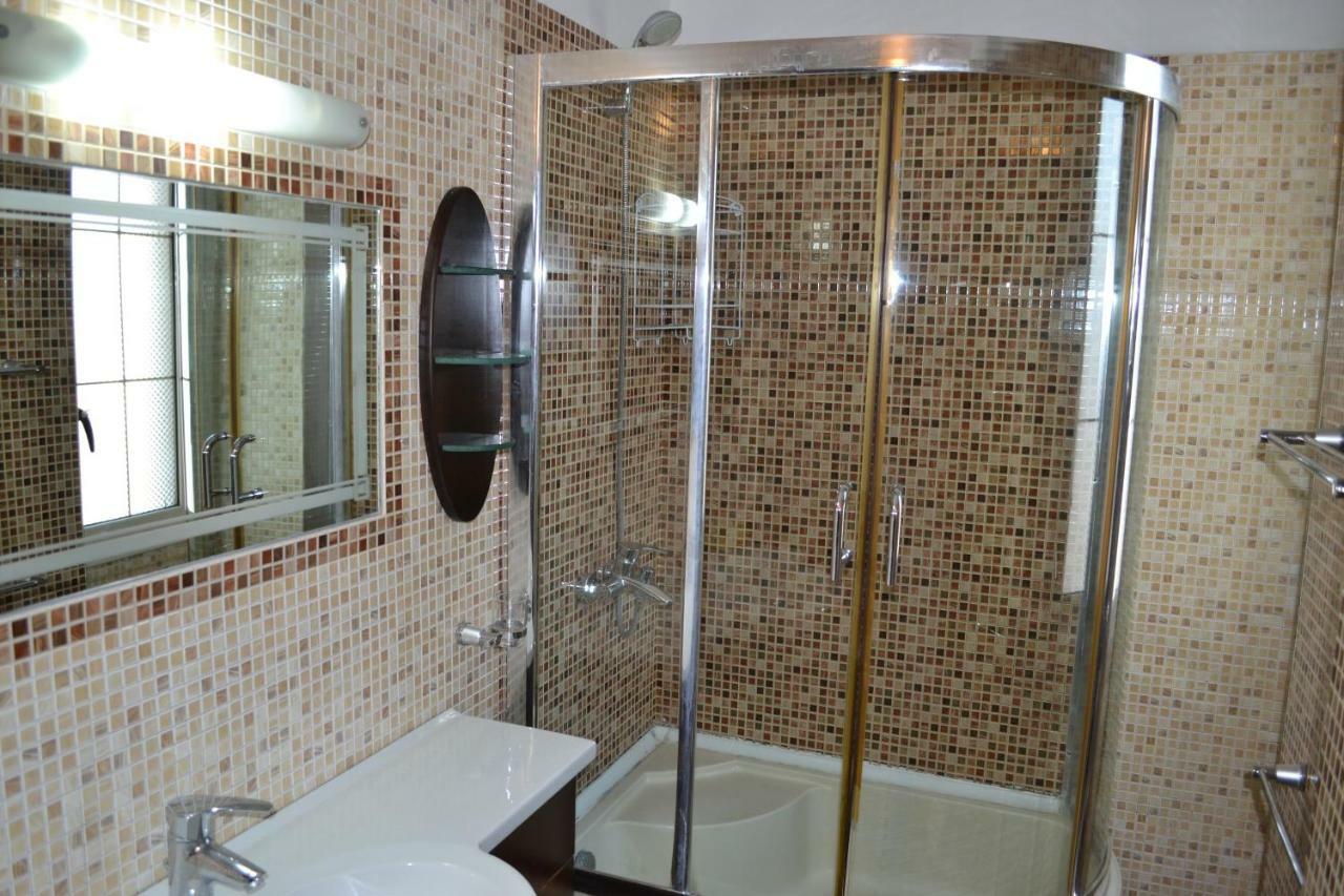 Penthouse 4 Bedrooms Apartment Vlorë Exteriör bild