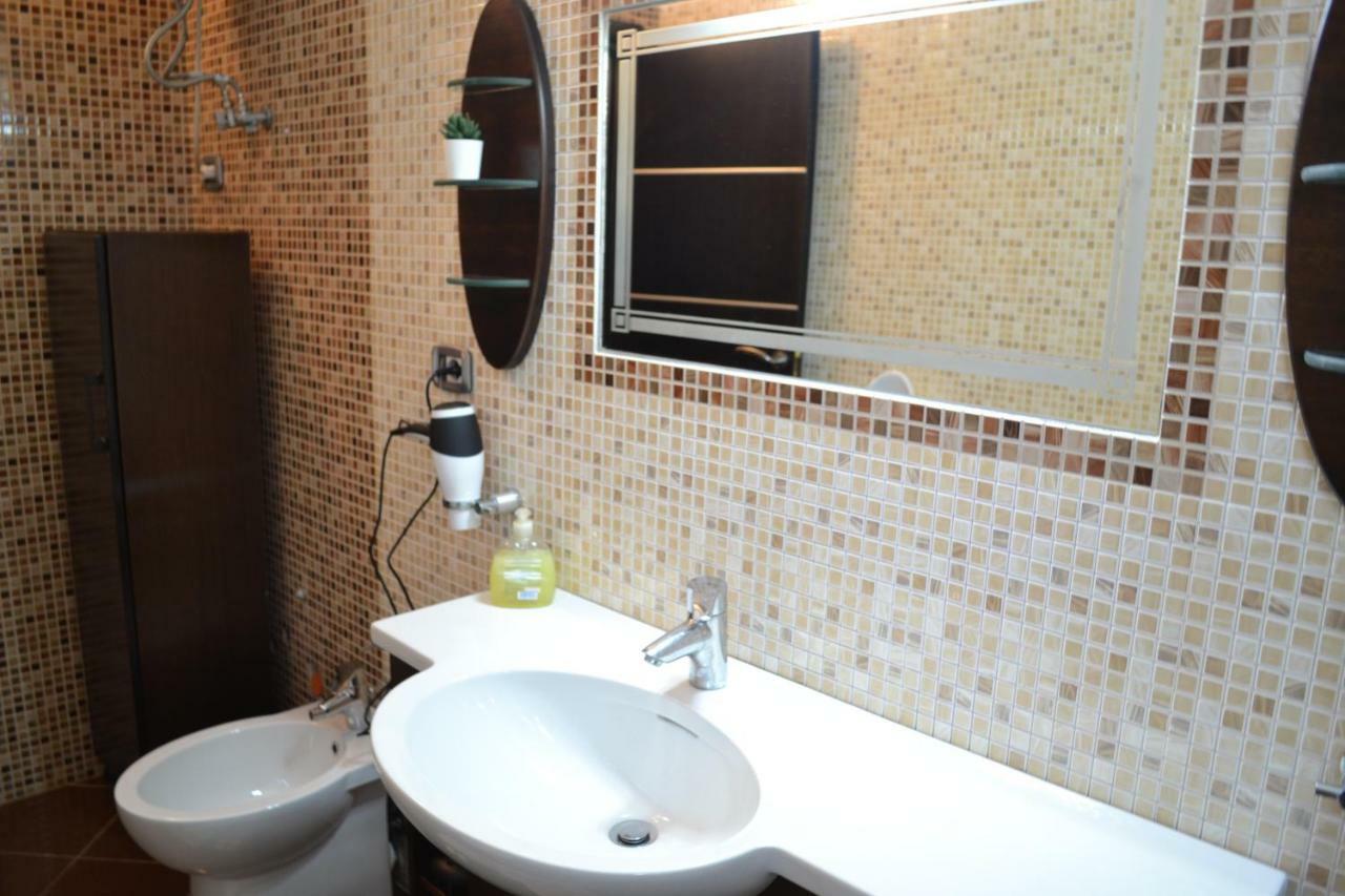 Penthouse 4 Bedrooms Apartment Vlorë Exteriör bild