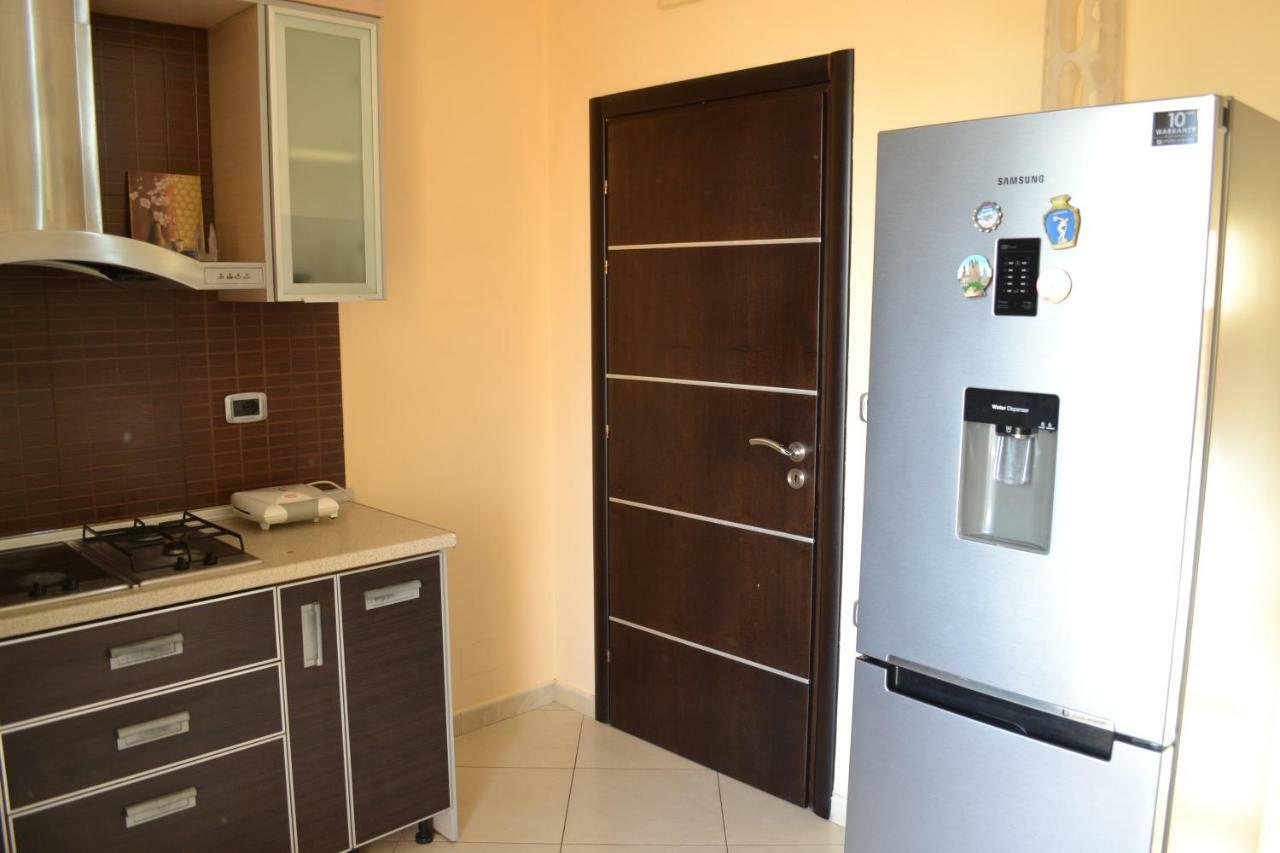 Penthouse 4 Bedrooms Apartment Vlorë Exteriör bild